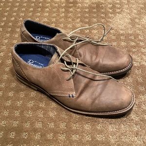 Penguin causal dress shoes